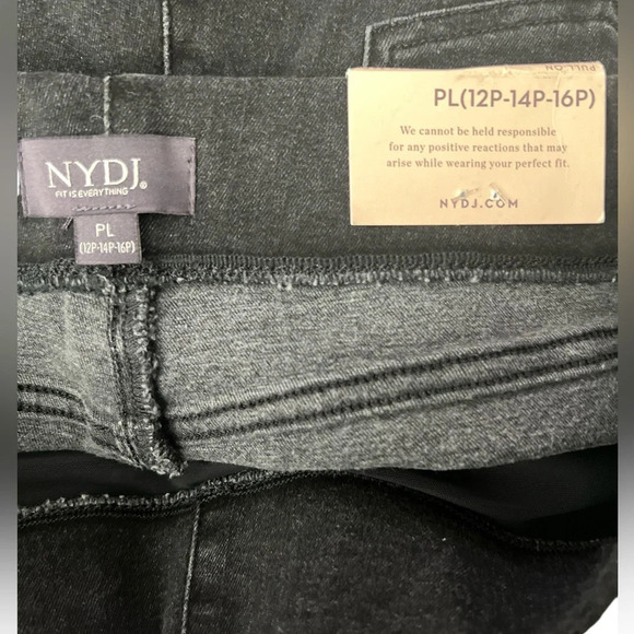NYDJ Jeans Tummy Control Trinity Pull On Waistband Black Slim Bootcut Size PL - Picture 5 of 9